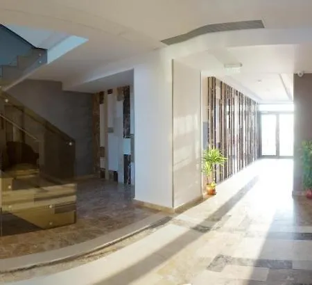 Sophia 2 Mamaia
